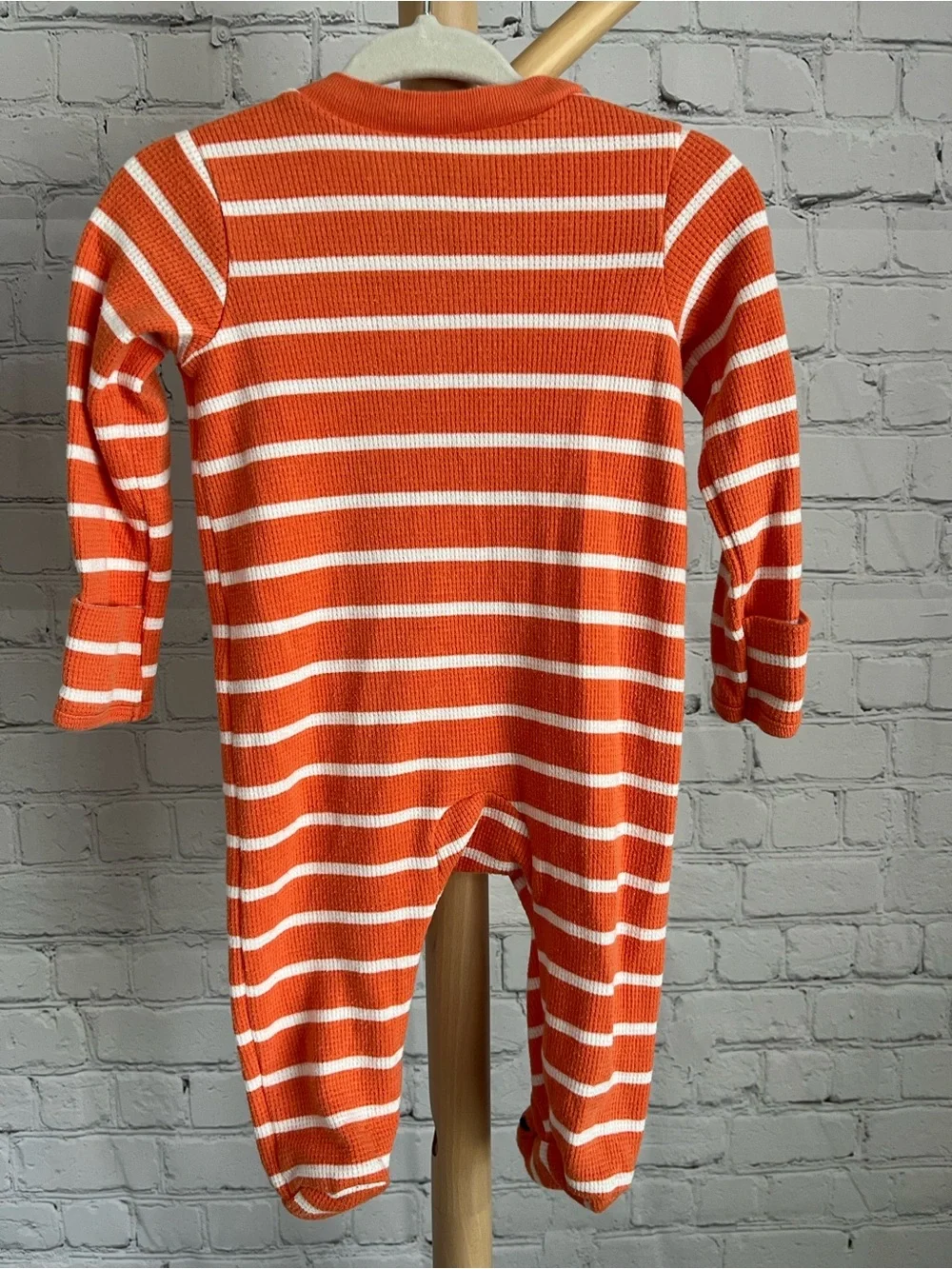 ⭐️⭐️PICK 5 / $20 Carter's Orange Striped Halloween Pumpkin One-Piece for baby